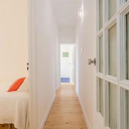 Apartment Soalheiro No Bairro Alto / Chiado *